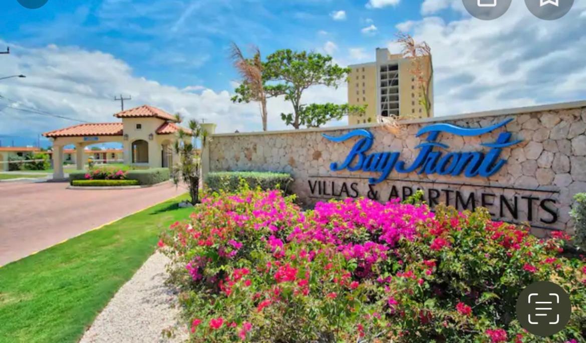 Bayfront Villa & Apartment Portmore Exteriér fotografie